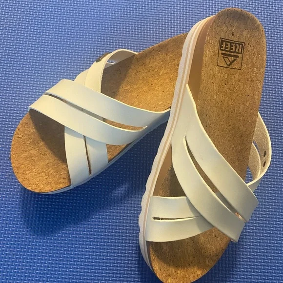 Reef Cushion Bloom HI SIZE 8 - Picture 2 of 2